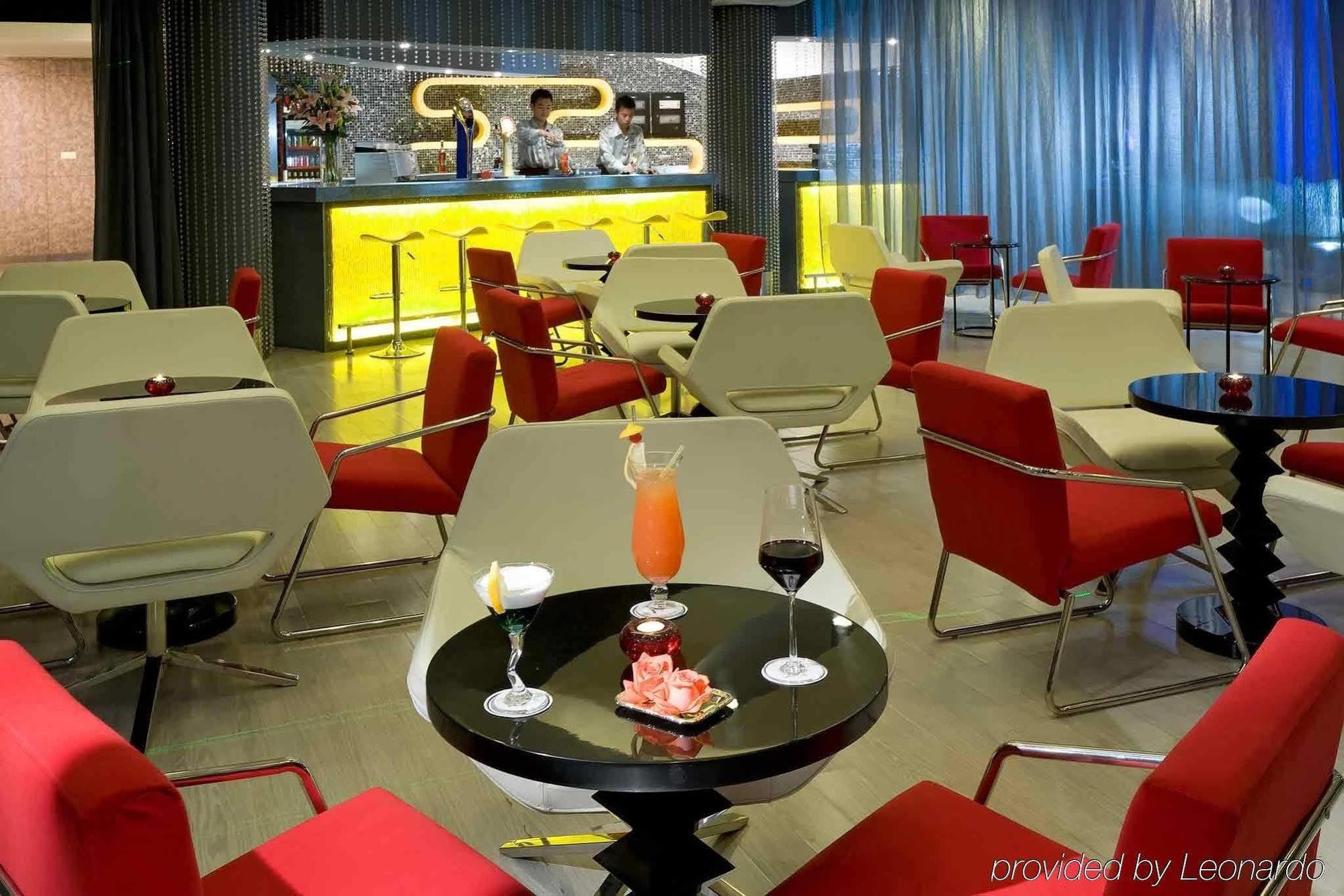 Mercure Suzhou Park Hotel & Suites Restaurant foto